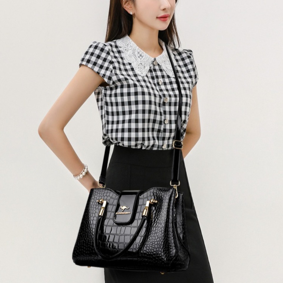 KAIDIFEINIROO Kangaroo Brand C - Women Bags Branded ulasan dan harga